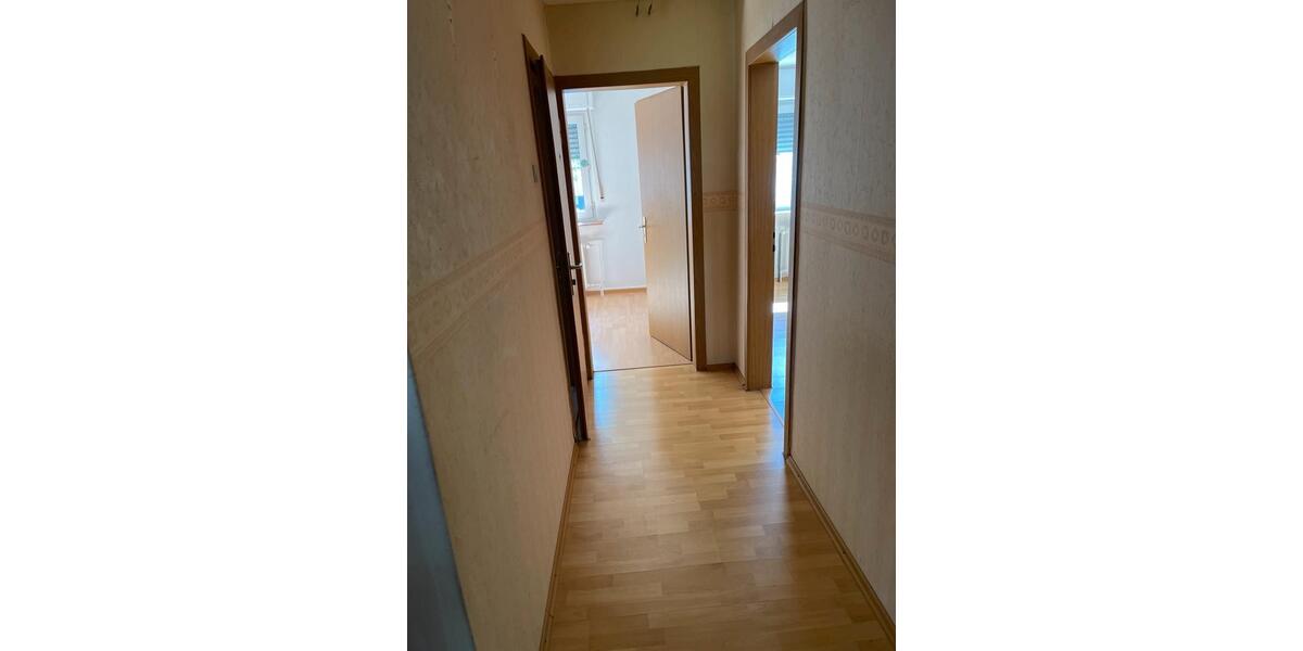 Einfamilienhaus Duisburg - 6 Zimmer, 150 m&sup2;, 2.160&euro; | Angebot:26215500