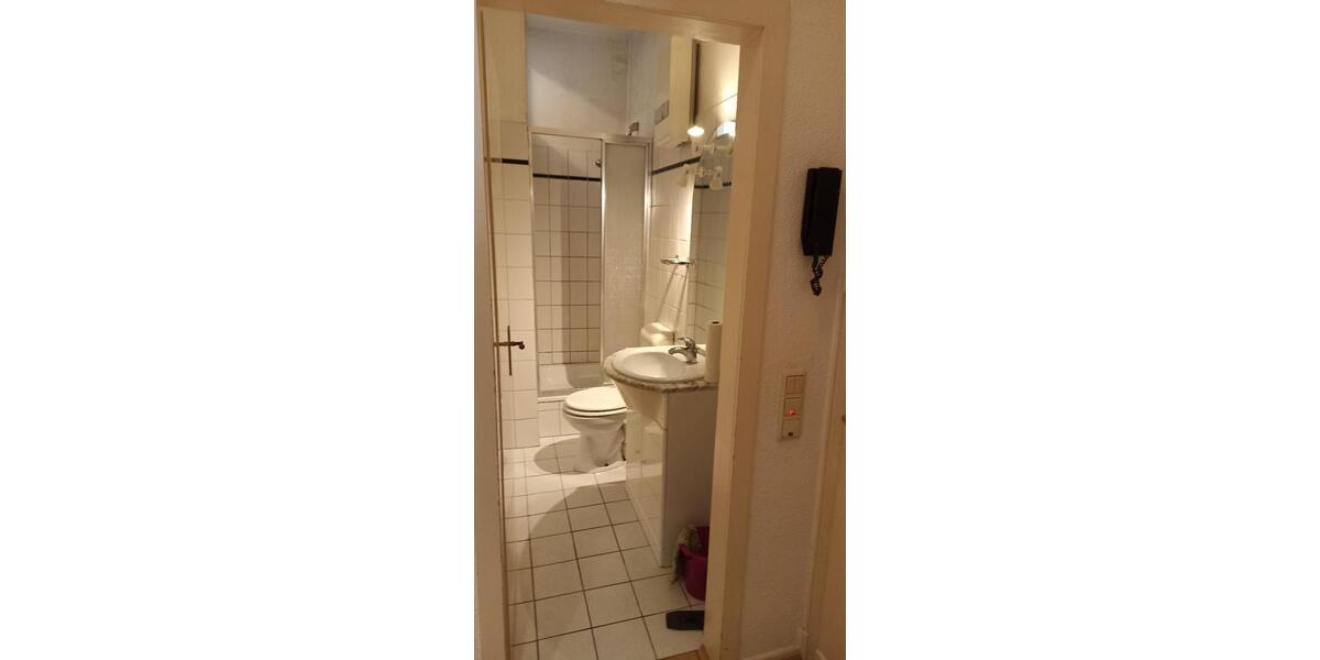 Erdgeschoßwohnung Wuppertal Elberfeld - 1 Zimmer, 30 m&sup2;, 350&euro; | Angebot:26375139