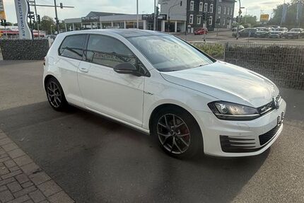 VW Golf 227.000 km 10.300 &euro; Remscheid 42897