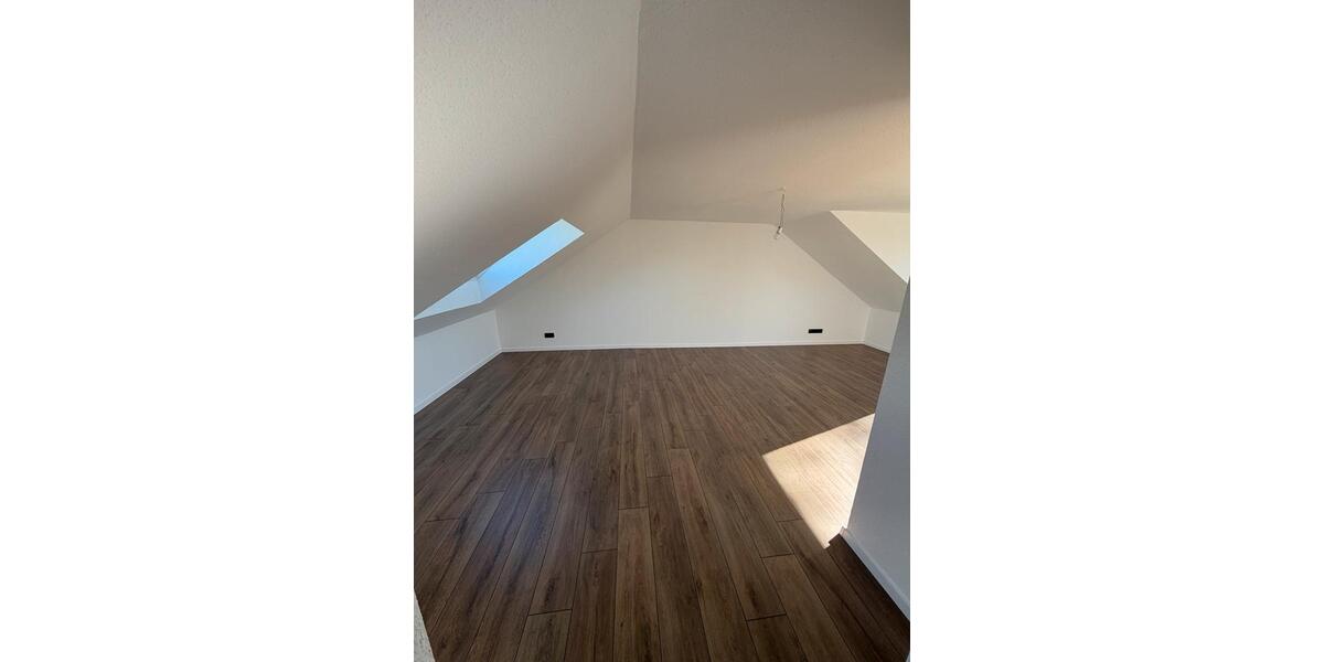 Dachgeschoßwohnung Dortmund Aplerbeck - 2 Zimmer, 52 m&sup2;, 680&euro; | Angebot:26323567