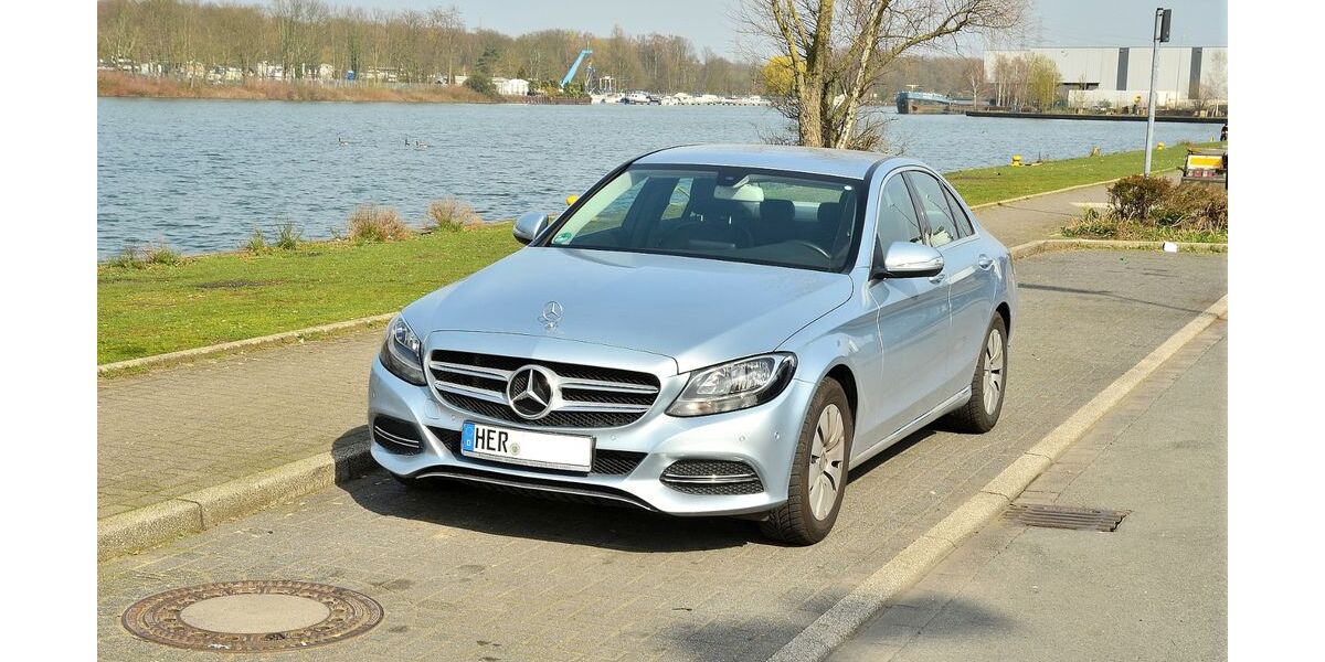 Mercedes-Benz C 180 37.500 km 18.299 &euro; Herne 44625