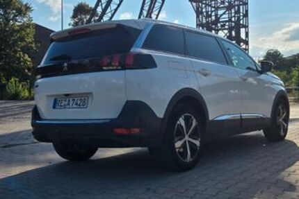 Peugeot 5008 120.000 km 12.550 &euro; Marl 45768