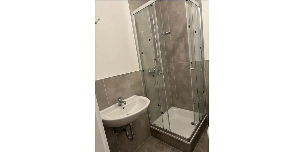 Etagenwohnung Wuppertal Arrenberg - 2 Zimmer, 40 m&sup2;, 390&euro; | Angebot:26399894