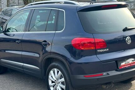VW Tiguan 238.000 km 9.990 &euro; Remscheid 42897