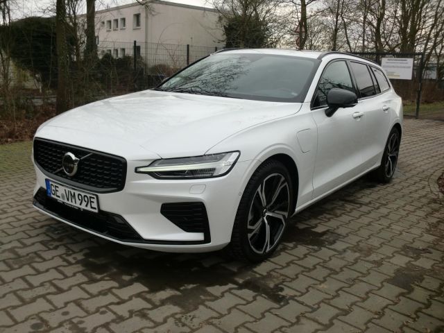 Volvo V60 28.500 km 56.880 &euro; Gelsenkirchen 45891
