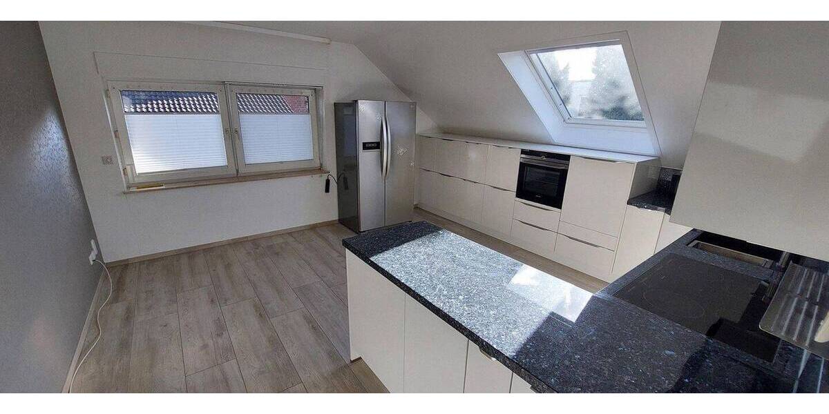 Etagenwohnung Ratingen Zentrum - 2 Zimmer, 117 m&sup2;, 1.390&euro; | Angebot:26818922
