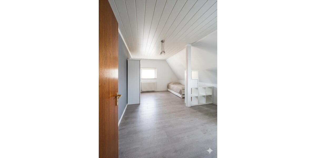 Doppelhaushälfte Castrop-Rauxel Becklem - 11 Zimmer, 140 m&sup2;, 350.000&euro; | Angebot:26433453