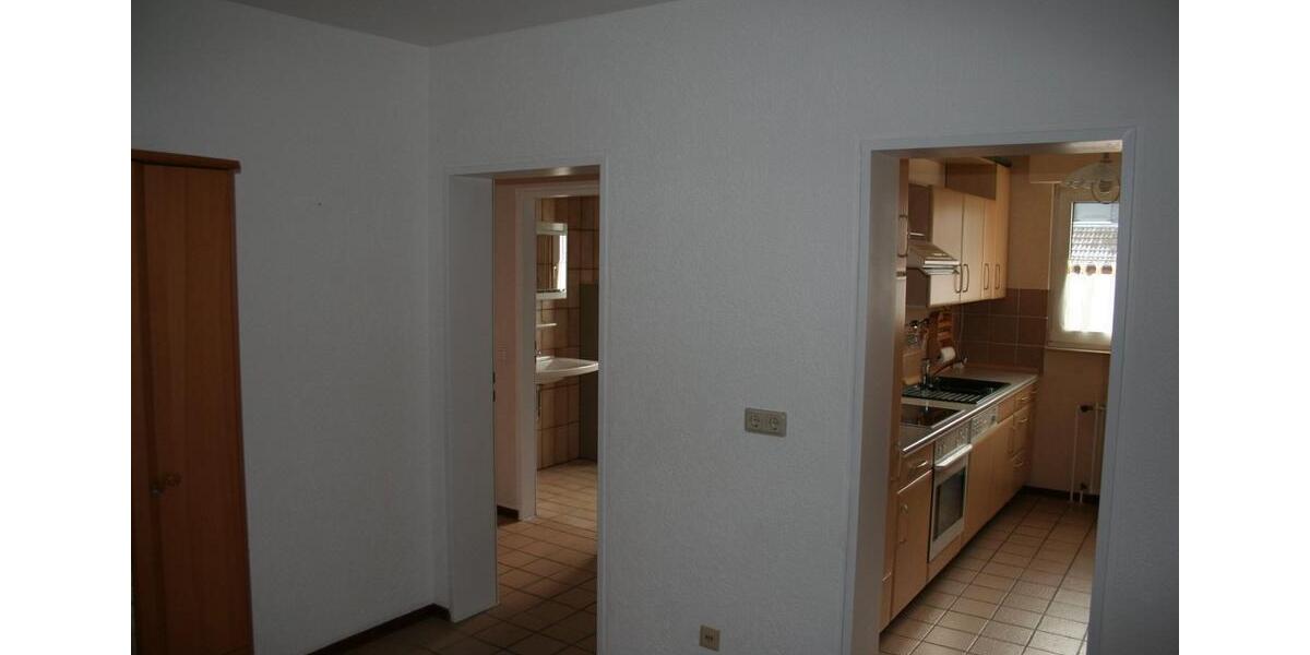 Etagenwohnung Schwerte - 3.5 Zimmer, 95 m&sup2;, 800&euro; | Angebot:26233379