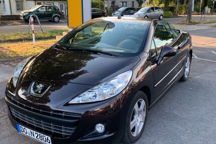 Peugeot 207 66.000 km 6.500 &euro; Dortmund 44229