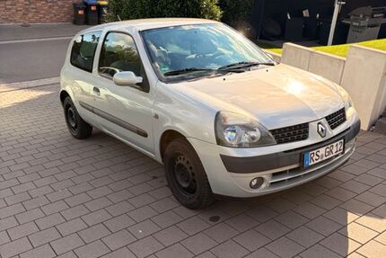 Renault Clio 137.000 km 1.600 &euro; Remscheid 42855