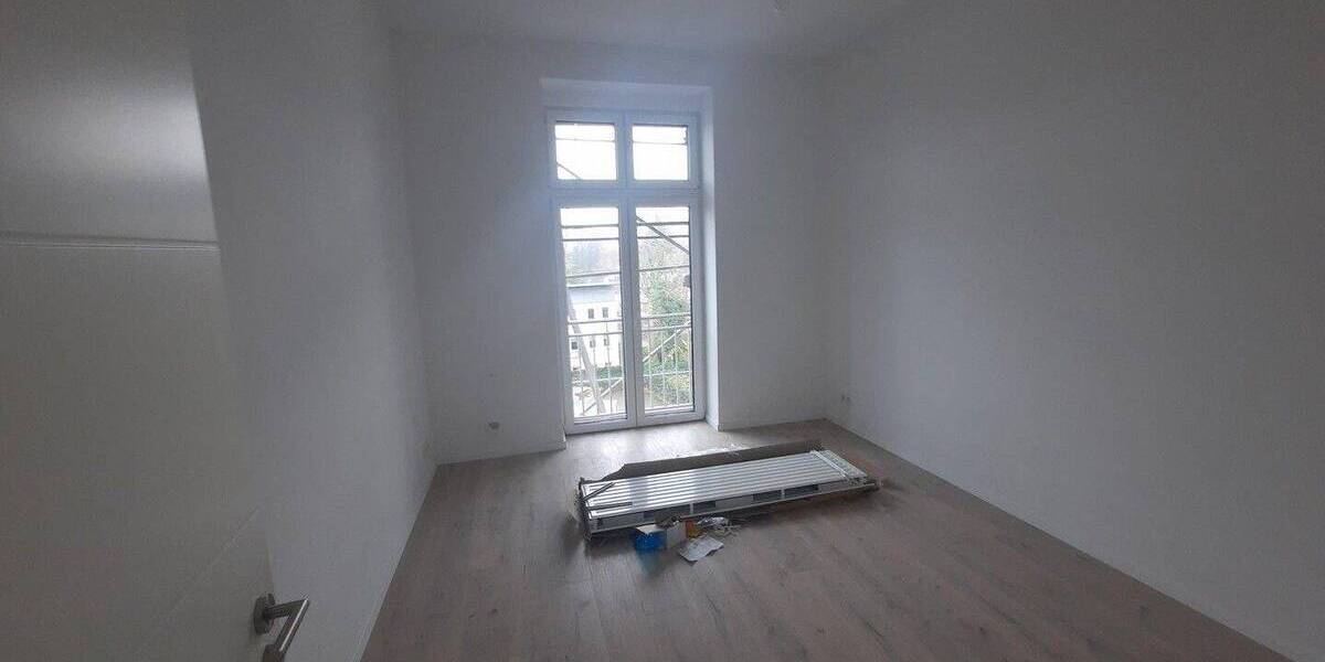 Etagenwohnung Bochum Weitmar - 4 Zimmer, 113 m&sup2;, 1.050&euro; | Angebot:26890129