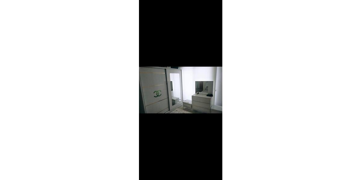 Etagenwohnung Remscheid Lüttringhausen - 1 Zimmer, 65 m&sup2;, 35.000&euro; | Angebot:25936142
