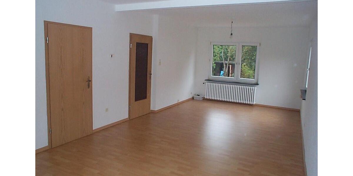 Erdgeschoßwohnung Ratingen - 3 Zimmer, 77 m&sup2;, 900&euro; | Angebot:26372652