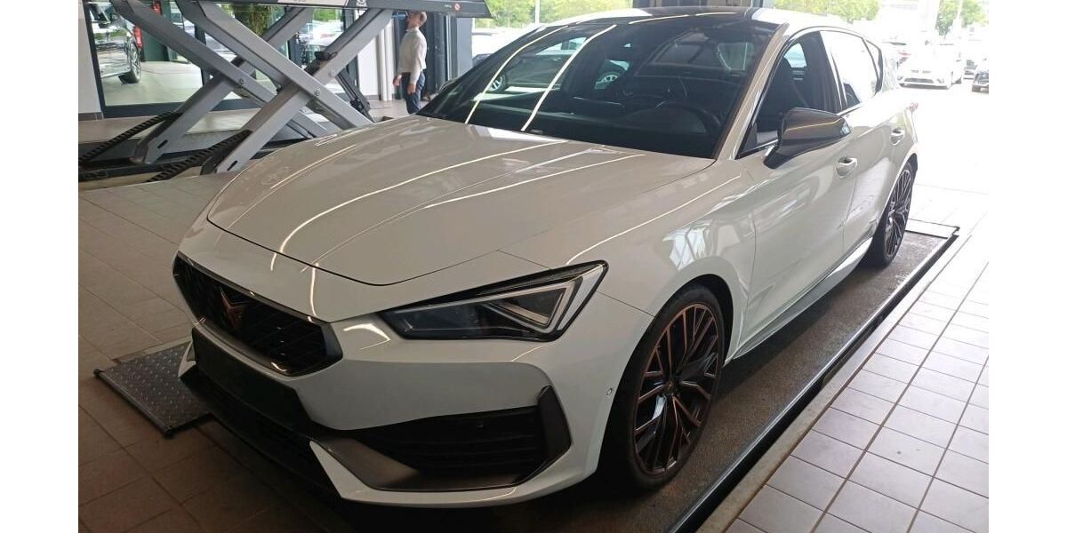 Cupra Leon 34.497 km 30.735 &euro; Hagen 58091