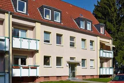 Wohnung Bochum Höntrop - 3 Zimmer, 62 m&sup2;, 600&euro; | Angebot:27133342