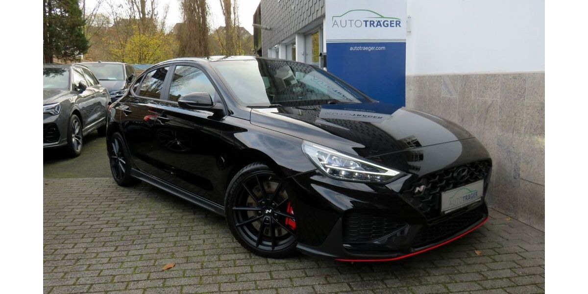 Hyundai i30 52.769 km 29.990 &euro; Wuppertal 42109