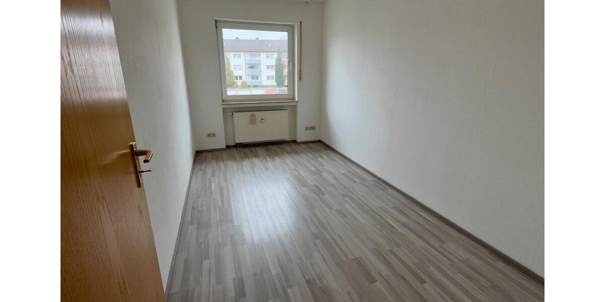 Etagenwohnung Hagen Hohenlimburg - 3 Zimmer, 78 m&sup2;, 660&euro; | Angebot:26358761