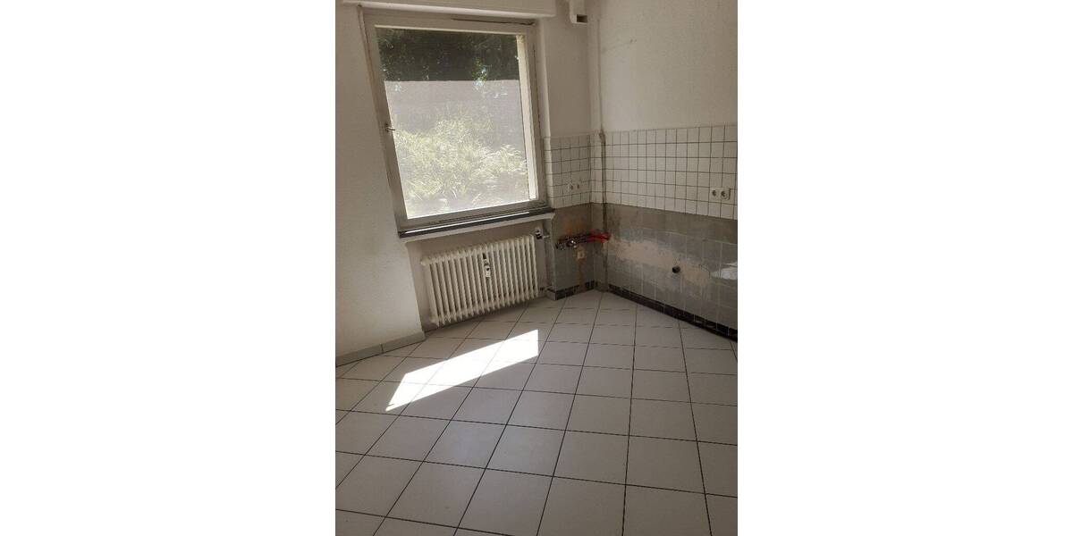 Etagenwohnung Bochum Stiepel - 5 Zimmer, 120 m&sup2;, 1.200&euro; | Angebot:26806244