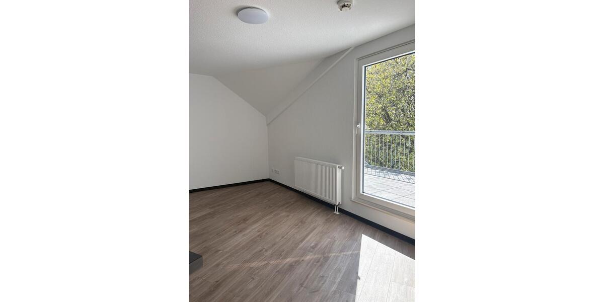 Etagenwohnung Dortmund Innenstadt West - 1 Zimmer, 33 m&sup2;, 660&euro; | Angebot:26358116