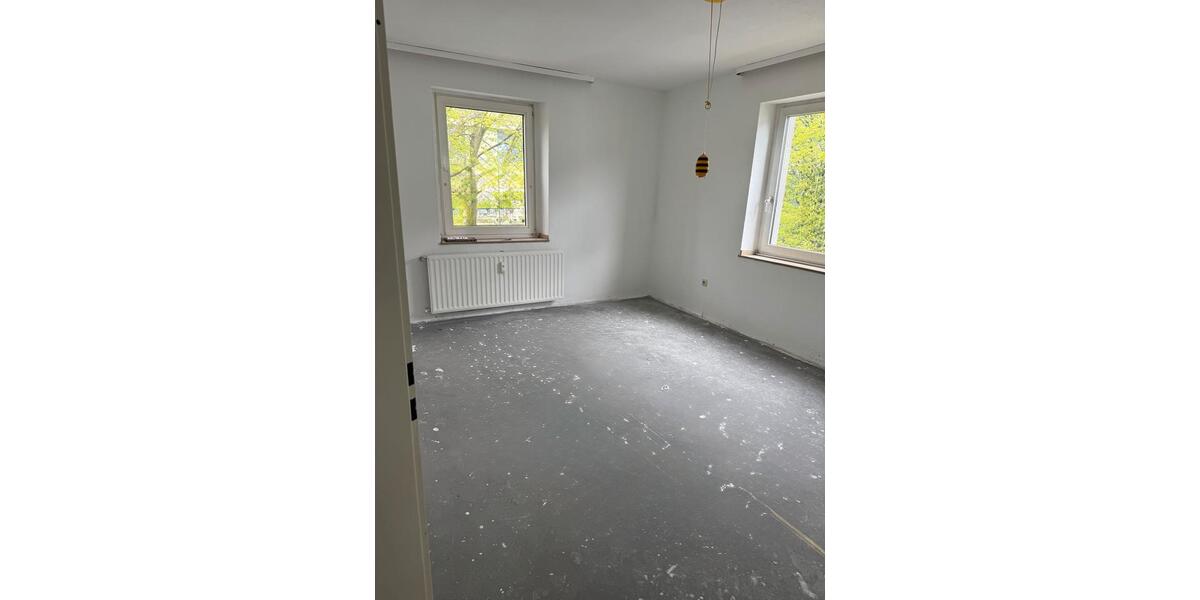 Etagenwohnung Essen Stadtbezirk III - 3.5 Zimmer, 87 m&sup2;, 155.000&euro; | Angebot:26393700