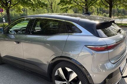 Renault Megane E-TECH 39.651 km 28.500 &euro; Remscheid 42853