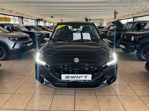 Suzuki Swift 1.2 Dualjet Hybrid 61 kW AllGrip Club 7.700 km 19.490 &euro; HAAN 42781