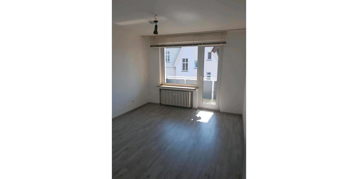 Etagenwohnung Solingen Wald - 3 Zimmer, 83 m&sup2;, 800&euro; | Angebot:26335365