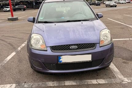 Ford Fiesta 140.000 km 1.400 &euro; Mülheim an der Ruhr 45475
