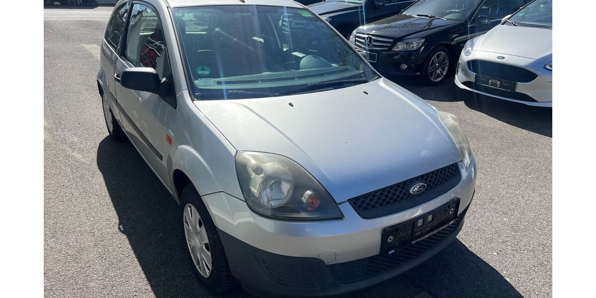 Ford Fiesta 125.000 km 1.499 &euro; Recklinghausen 45663