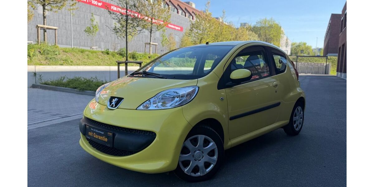 Peugeot 107 158.775 km 1.800 &euro; Essen 45145