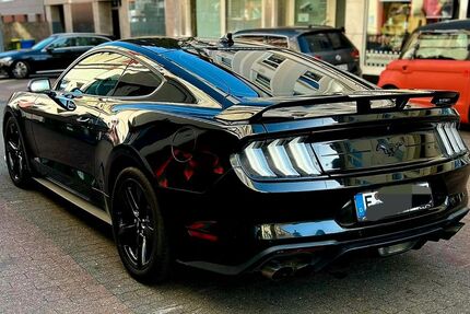 Ford Mustang 6.000 km 22.000 &euro; Oberhausen 46117