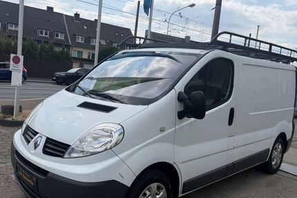 Renault Trafic 220.000 km 5.999 &euro; Essen 45147