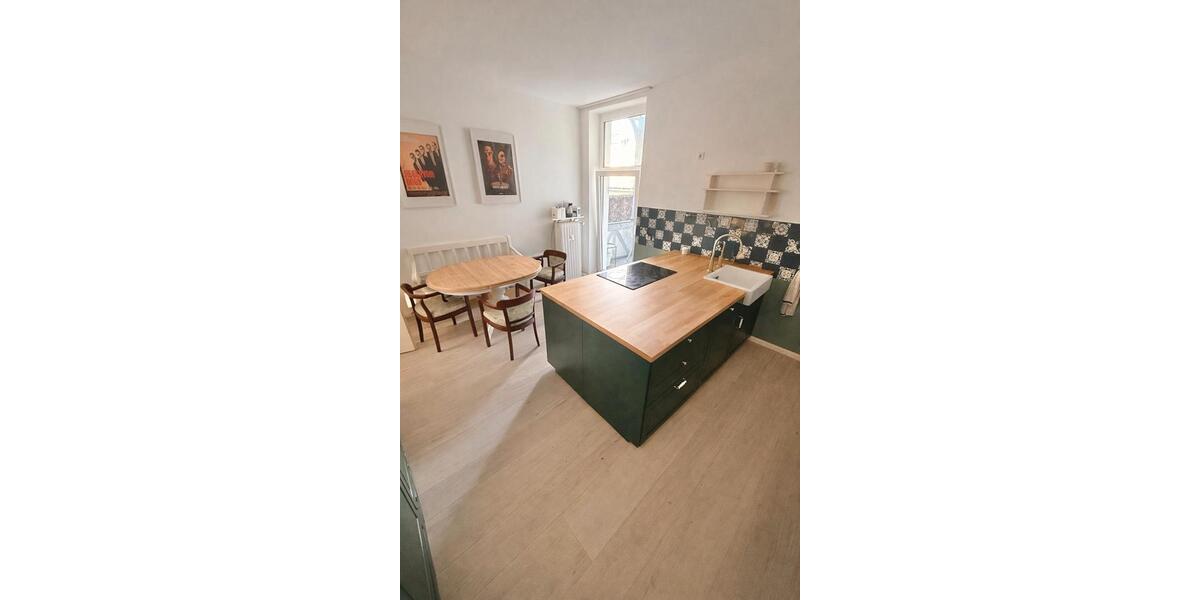 Etagenwohnung Essen Huttrop - 4 Zimmer, 106 m&sup2;, 925&euro; | Angebot:26148558