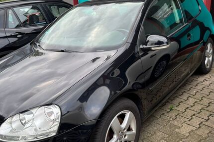 VW Golf 231.520 km 2.500 &euro; Bottrop 46240
