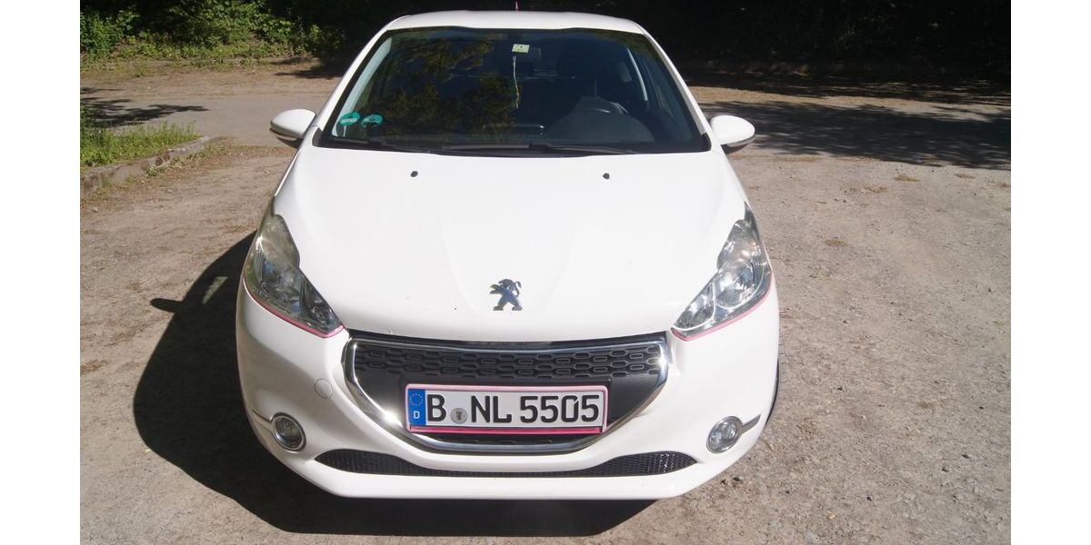 Peugeot 208 100.000 km 4.400 &euro; Bochum 44894
