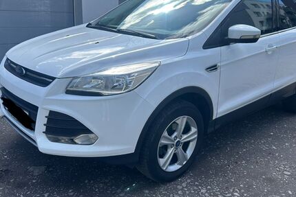 Ford Kuga 153.000 km 7.000 &euro; Gevelsberg 58285