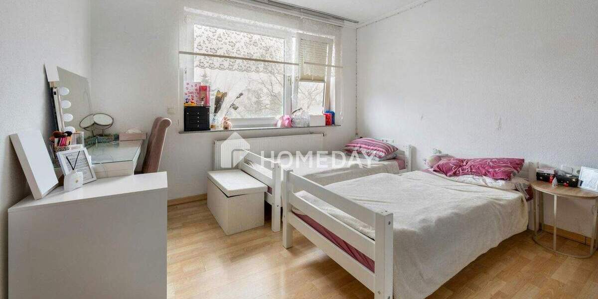 Etagenwohnung Bochum Hamme - 5 Zimmer, 116 m&sup2;, 239.000&euro; | Angebot:25691045