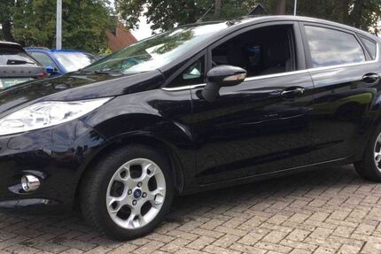Ford Fiesta 118.656 km 5.490 &euro; Essen 45326