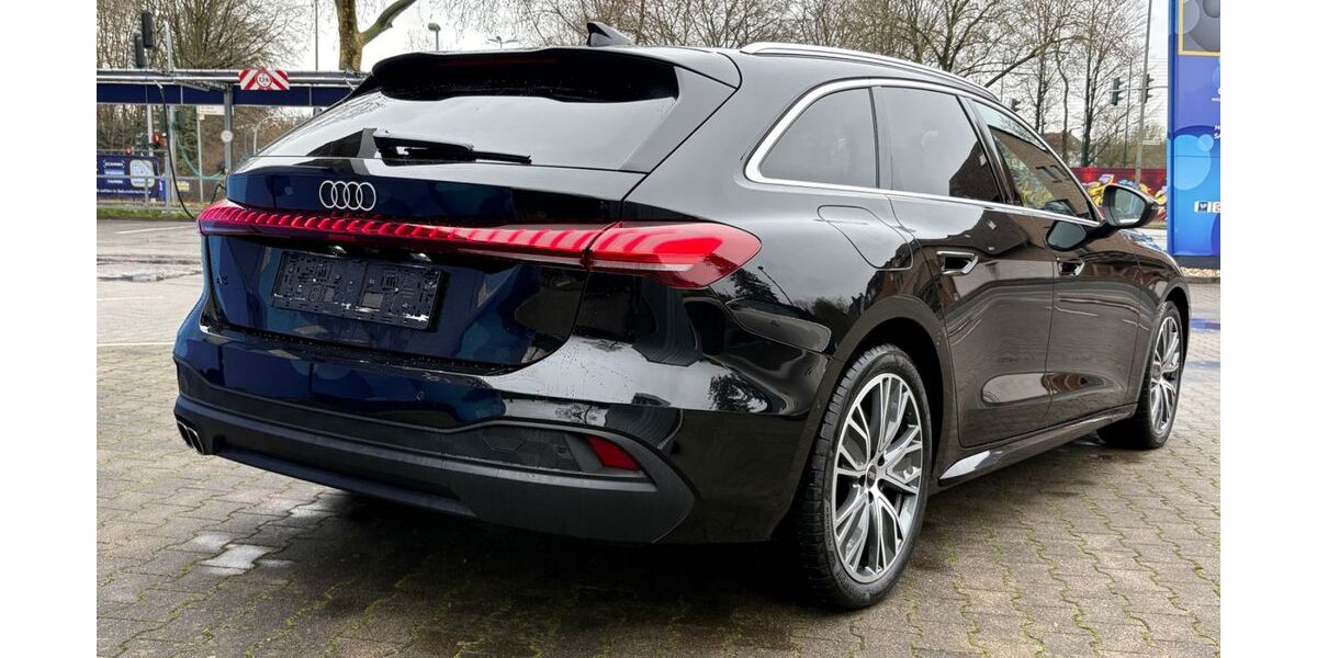 Audi A5 7.800 km 43.800 &euro; Gelsenkirchen OT Schalke-Nord 45881