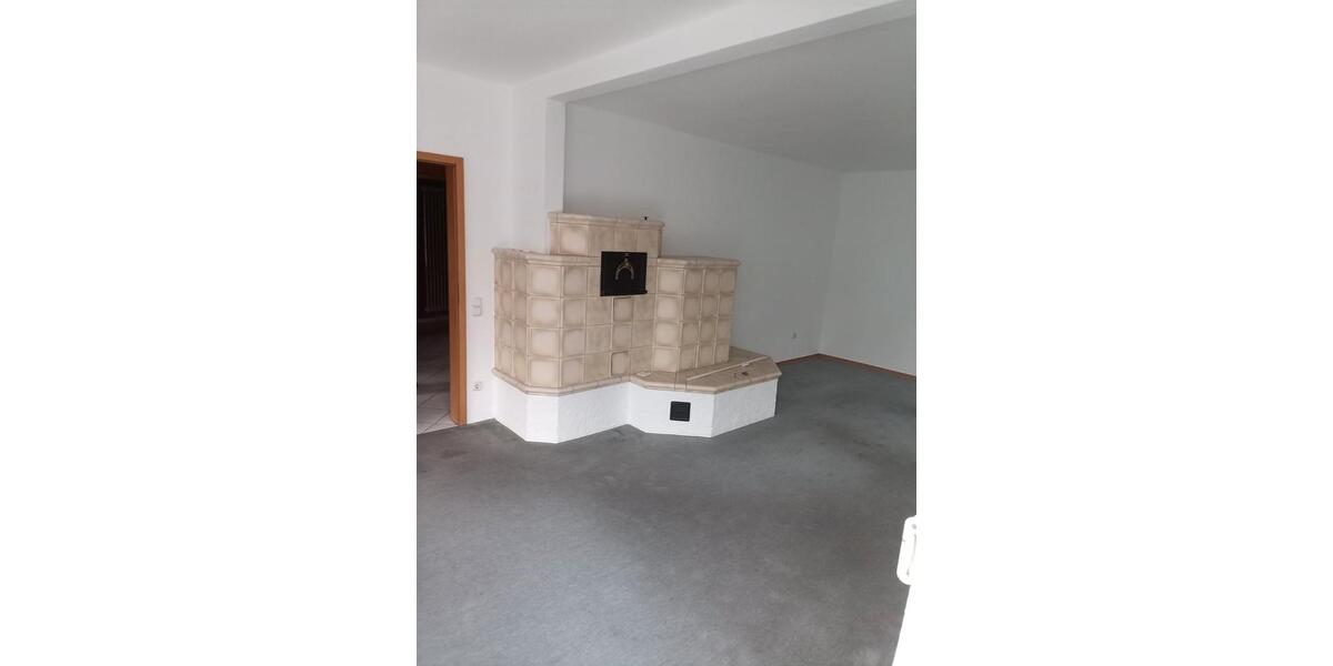 Erdgeschoßwohnung Hagen Hagen-Mitte - 4 Zimmer, 110 m&sup2;, 1.100&euro; | Angebot:26262938