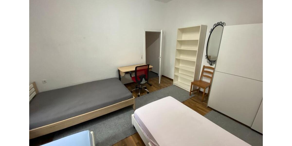 Erdgeschoßwohnung Hagen Hagen-Mitte - 4 Zimmer, 96 m&sup2;, 1.005&euro; | Angebot:26279686