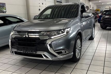 Mitsubishi Outlander 98.000 km 17.999 &euro; Essen - Karnap 45329