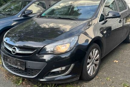 Opel Astra 143.712 km 4.999 &euro; Essen 45326