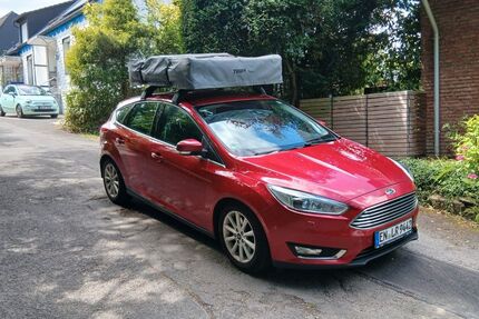 Ford Focus 158.000 km 5.299 &euro; Wuppertal 42287