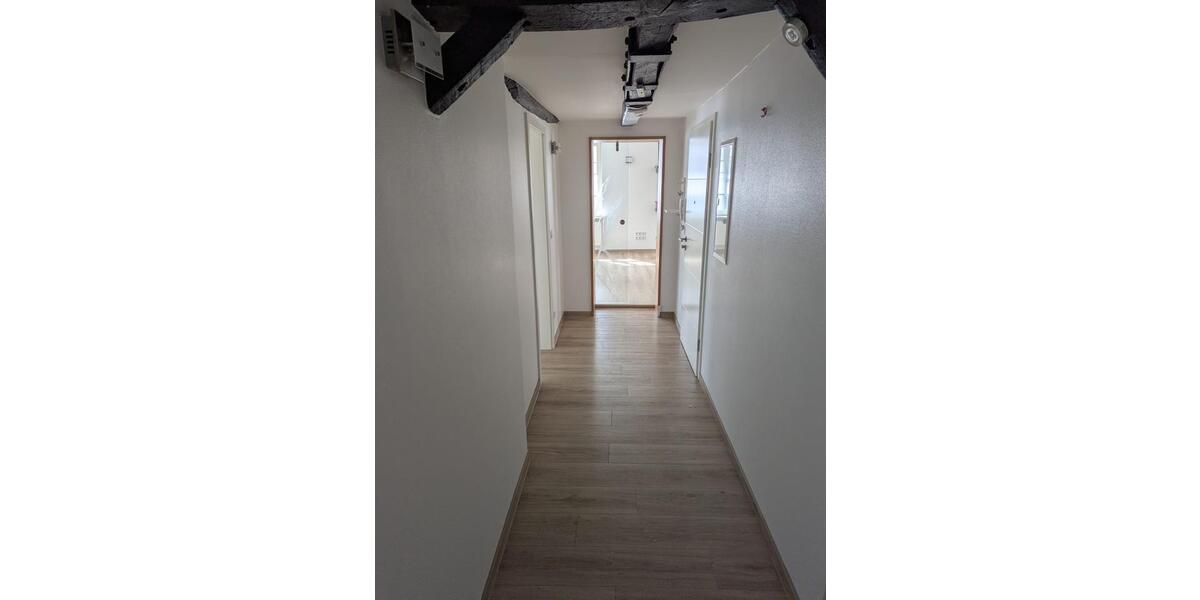 Etagenwohnung Hattingen - 4 Zimmer, 120 m&sup2;, 1.100&euro; | Angebot:26132191