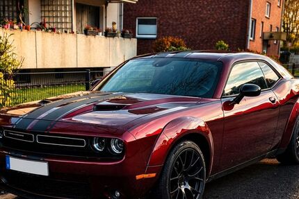 Dodge Challenger 60.000 km 19.998 &euro; Herten 45699