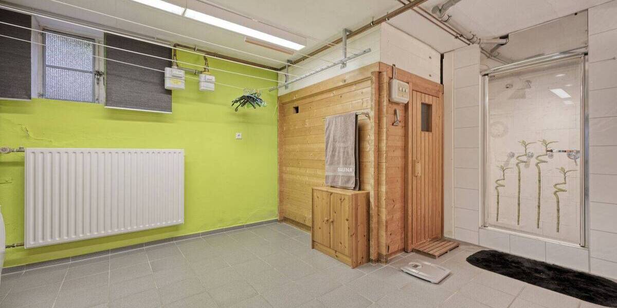 Bungalow Schwelm - 8 Zimmer, 293 m&sup2;, 698.000&euro; | Angebot:26787488