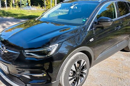 Opel Grandland (X) 82.000 km 16.500 &euro; Dortmund 44229