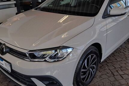 VW Polo 18.903 km 13.999 &euro; Gelsenkirchen 45888