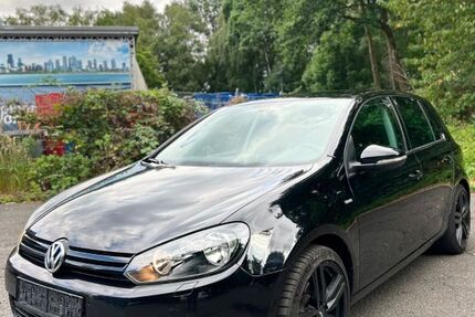 VW Golf 144.000 km 6.100 &euro; Bochum 44805